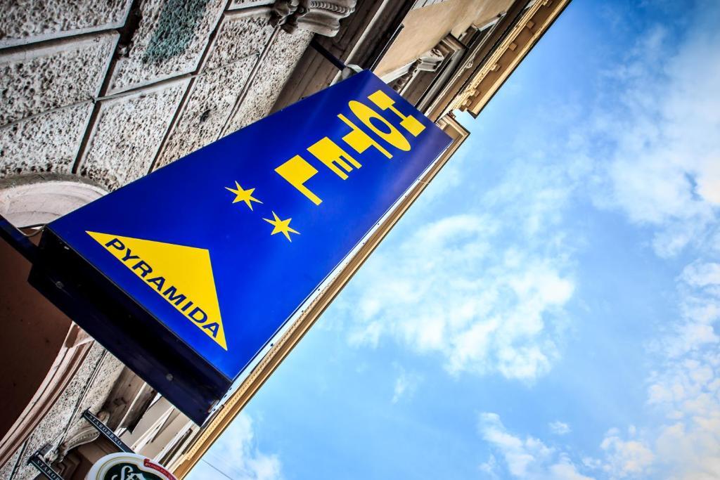 Hotel Pyramida